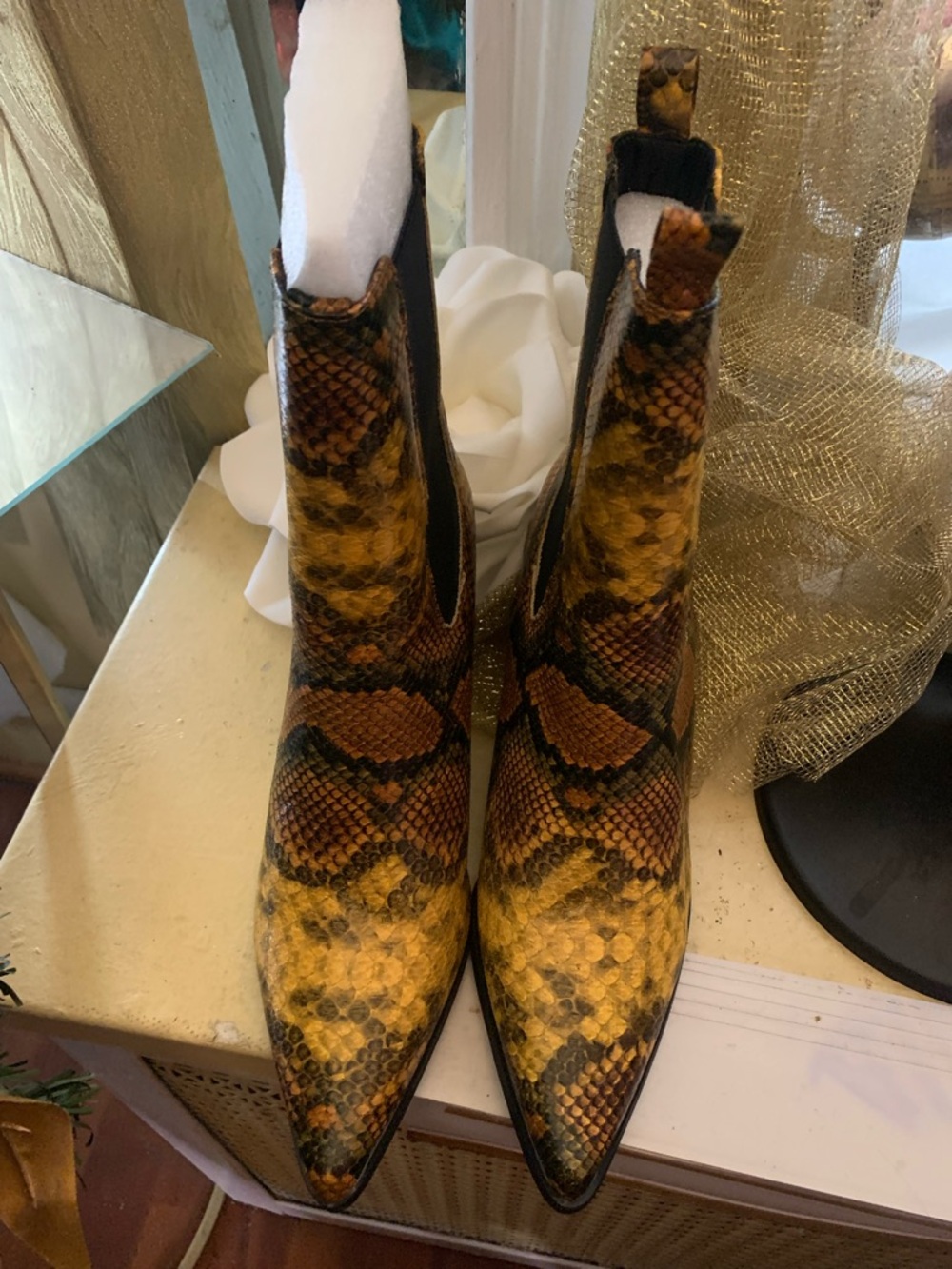 Pointed Toe Snake-Print Chelsea Boots in Yellow and Brown
